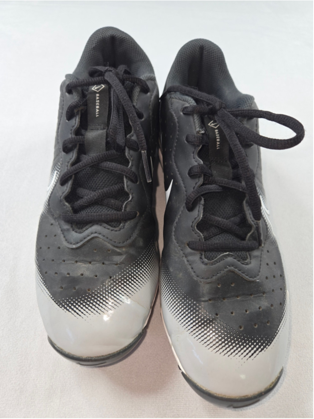 Nike | Soccer Cleats | Fastflex | Black and White | Mens | Size 7.5